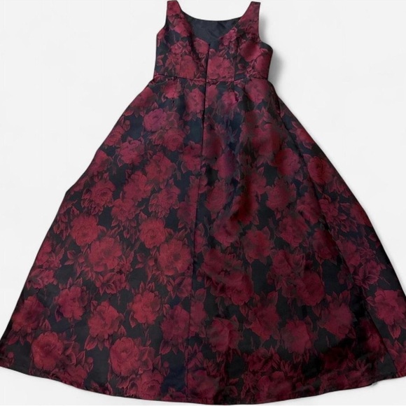 Alex Evenings Women Formal Dress - Black and Red Floral - Picture 3 of 9